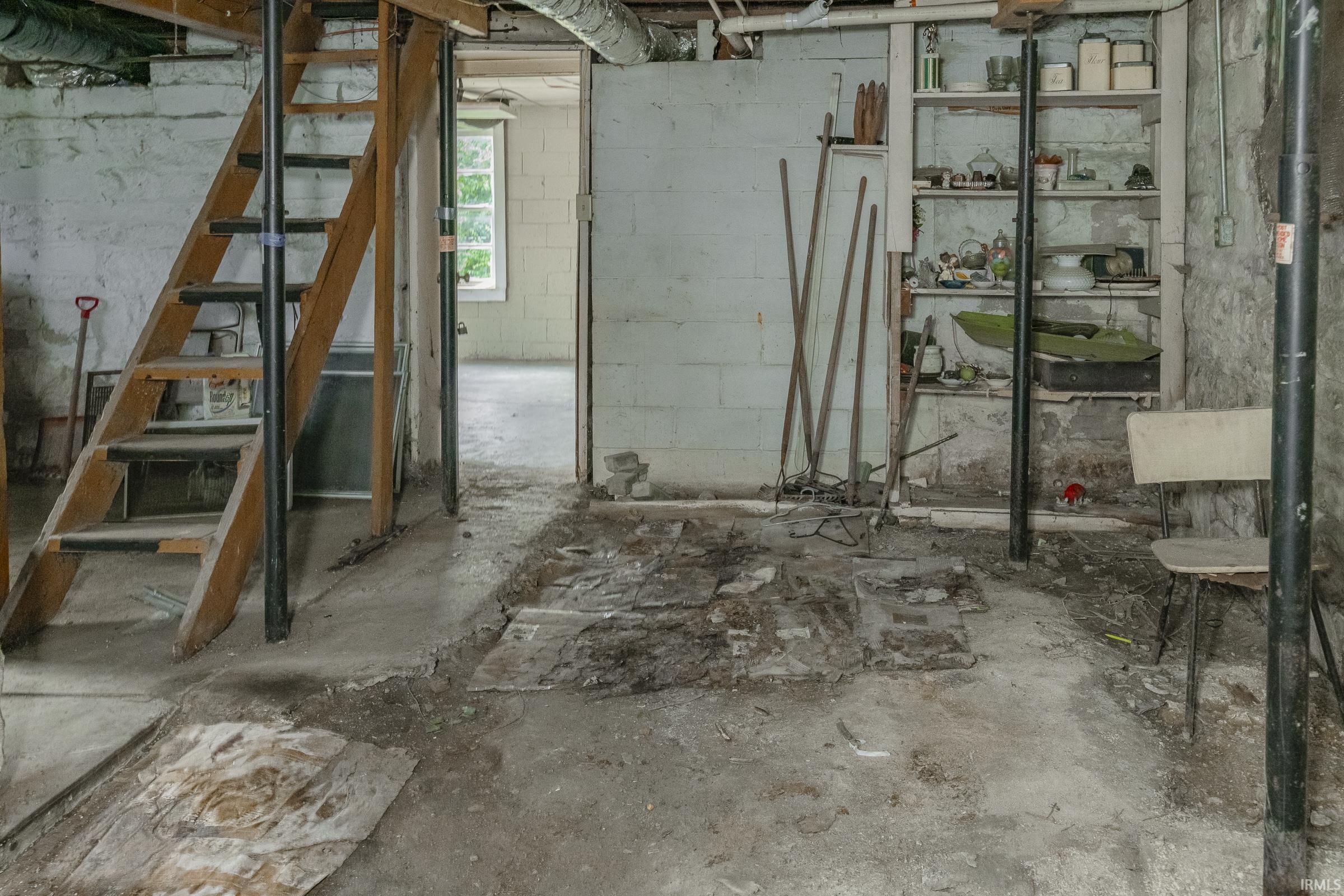 201 North Adams Street Bloomington, IN 47404 - Photo 30 of 35