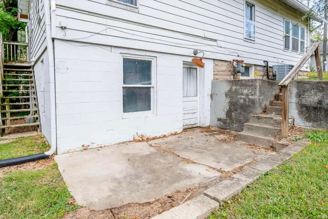 $149,900 | 201 North Adams Street, Bloomington, IN 47404