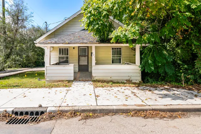 $149,900 | 201 North Adams Street, Bloomington, IN 47404