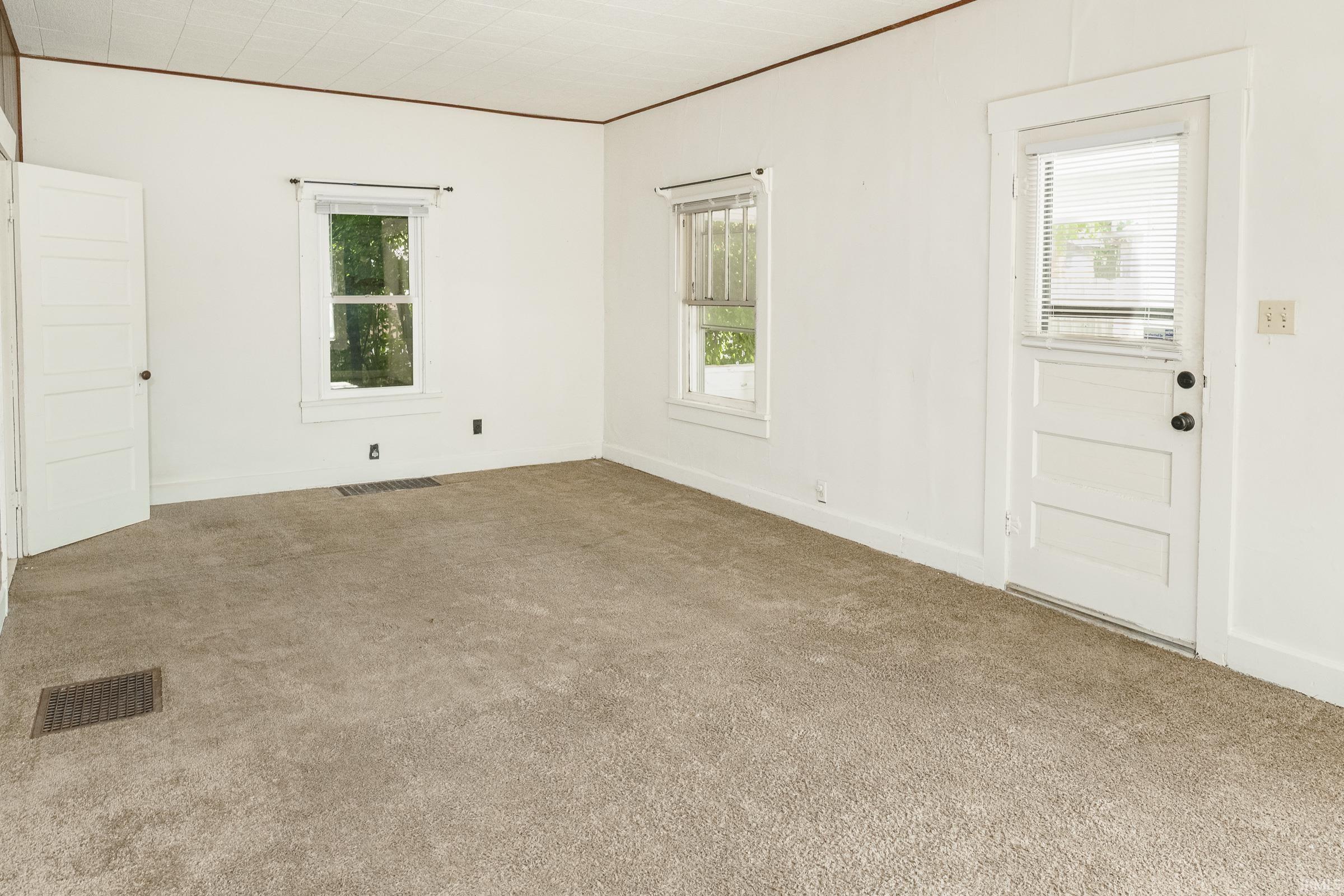 201 North Adams Street Bloomington, IN 47404 - Photo 5 of 35