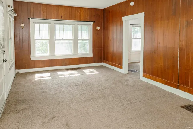 $149,900 | 201 North Adams Street, Bloomington, IN 47404