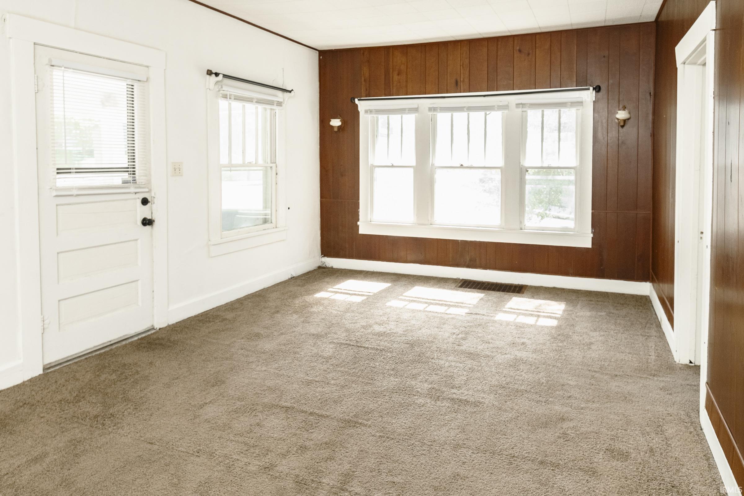 201 North Adams Street Bloomington, IN 47404 - Photo 7 of 35