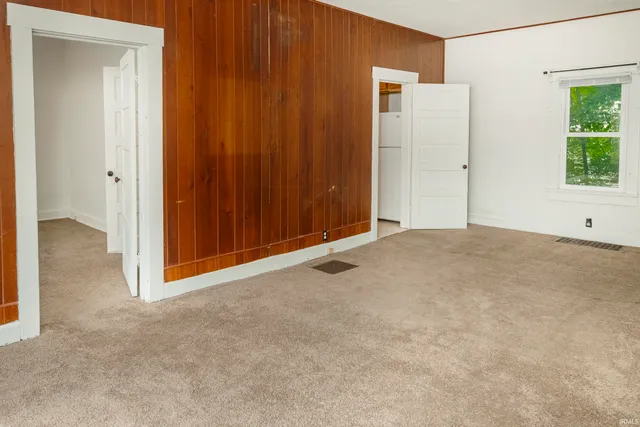 $149,900 | 201 North Adams Street, Bloomington, IN 47404