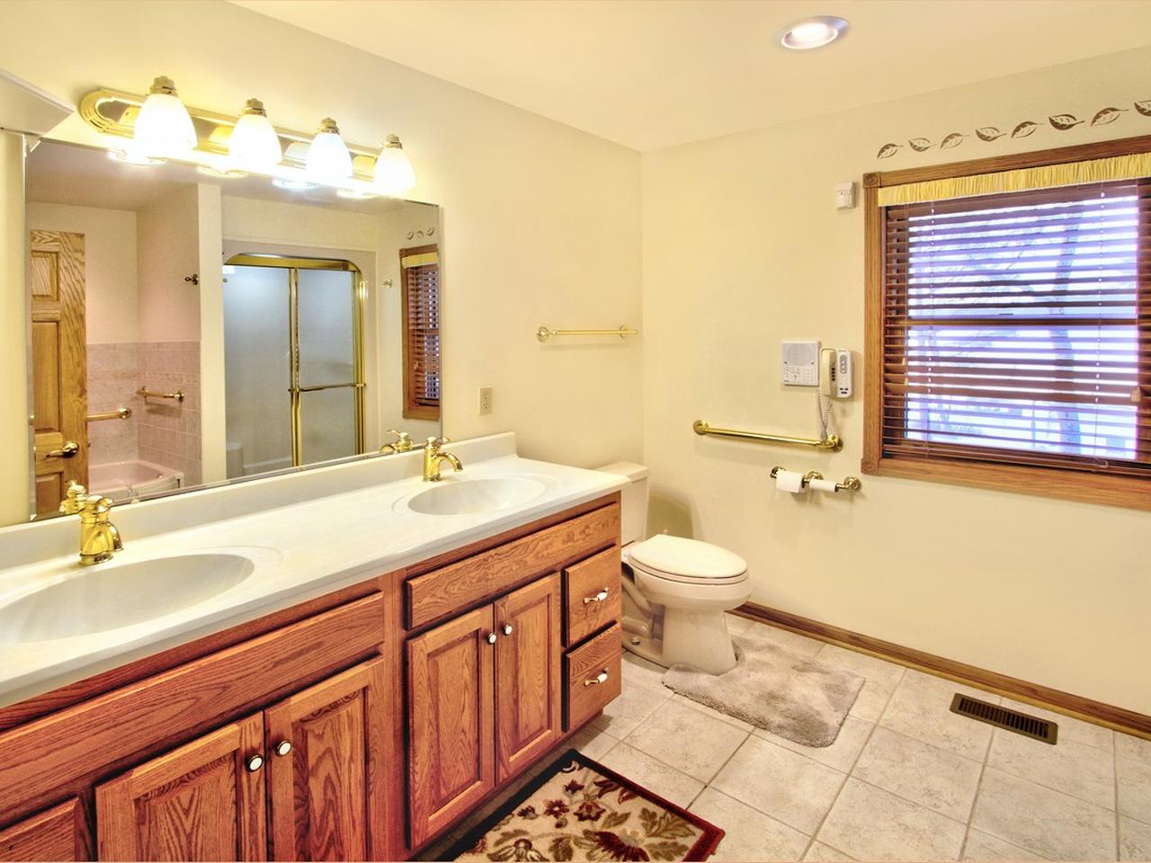 884 Meta Lake Road Eagle River, WI 54521 - Photo 12 of 17 Gallery Image 12