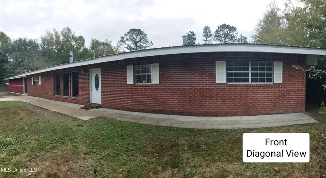 $275,000 | 6 Davis Bayou Circle, Ocean Springs, MS 39564