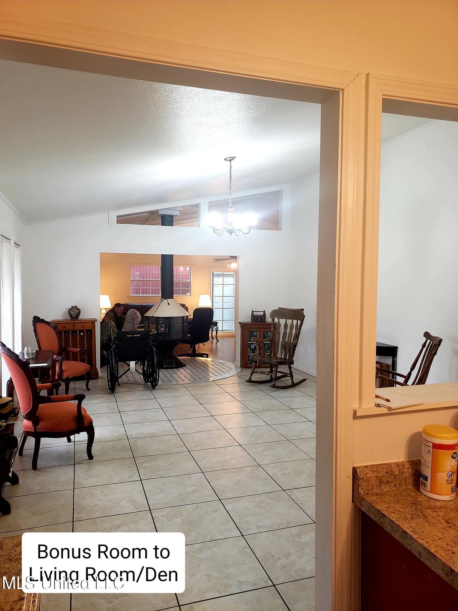 6 Davis Bayou Circle Ocean Springs, MS 39564 - Photo 17 of 67 20241204_164654