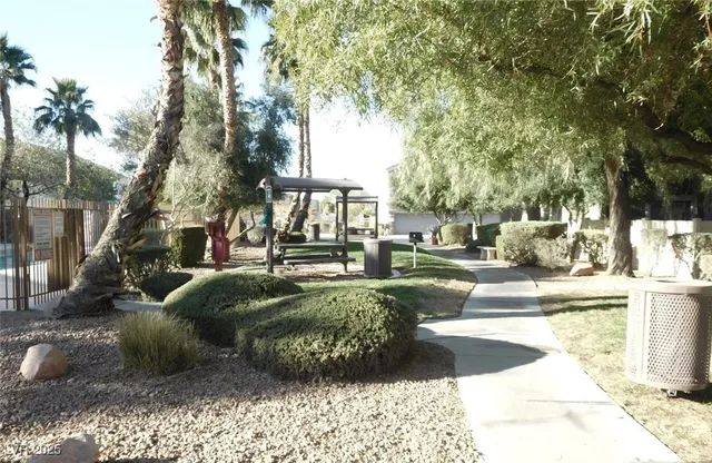 $1,497 | 6570 Bucking Horse Lane, Unit 101, Henderson, NV 89011