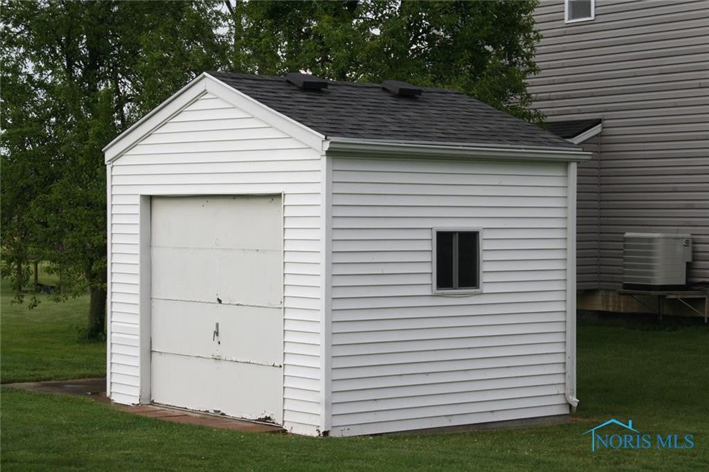 4025 Brown Road Oregon, OH 43616 - Photo 22 of 30 Gallery Image 22