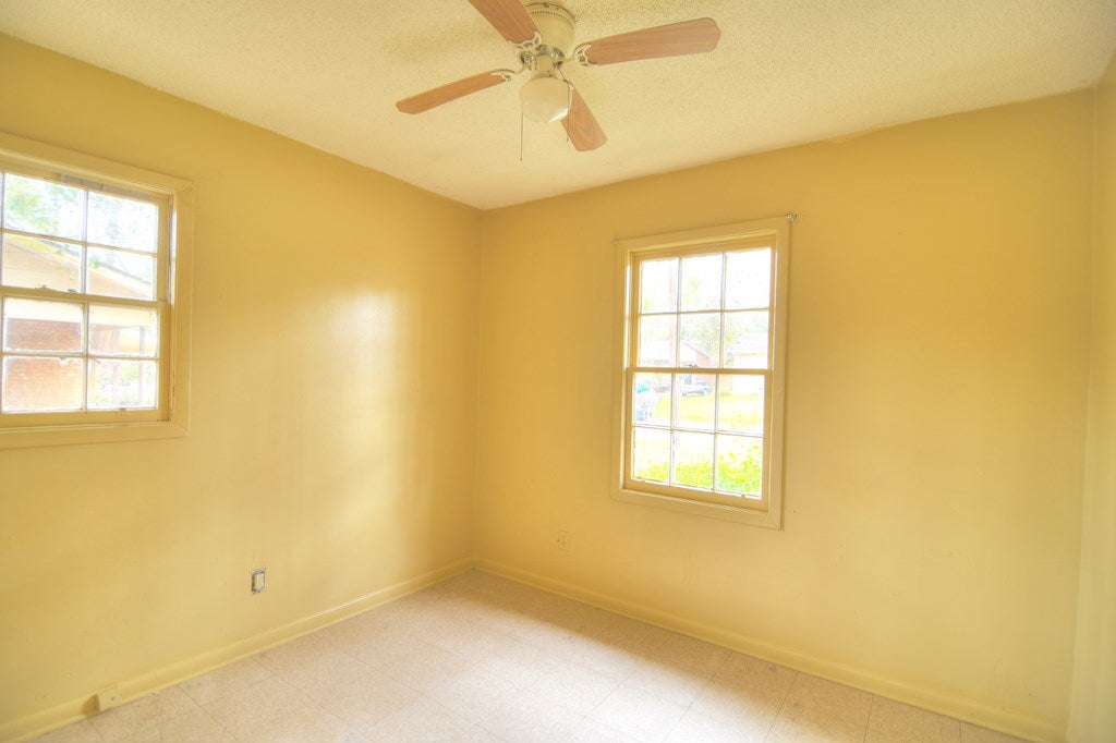 1741 Ricardo Street Valdosta, GA 31601 - Photo 17 of 32 Gallery Image 17