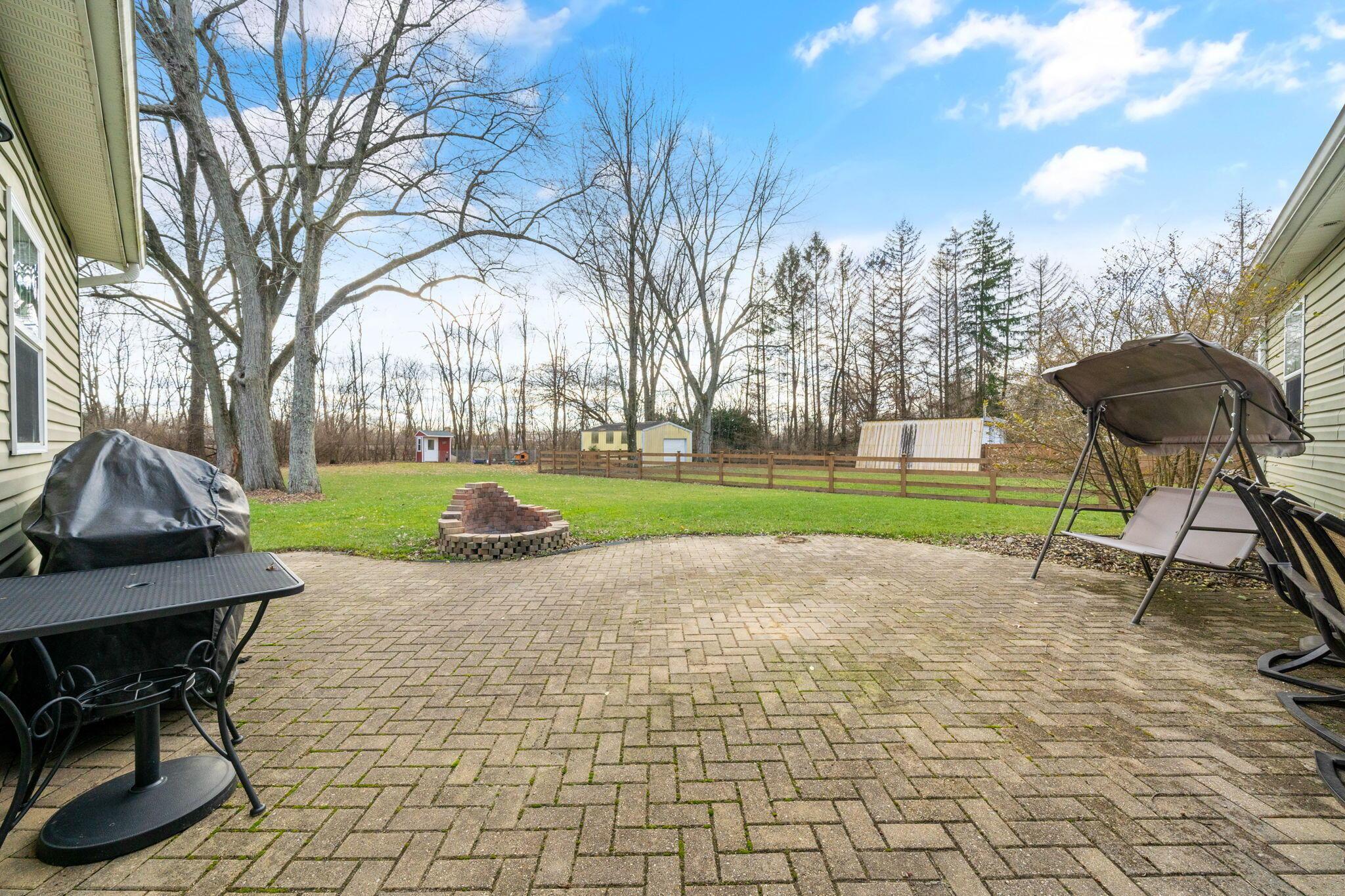 14667 Cleveland Road Southwest Pataskala, OH 43062 - Photo 25 of 33 Patio