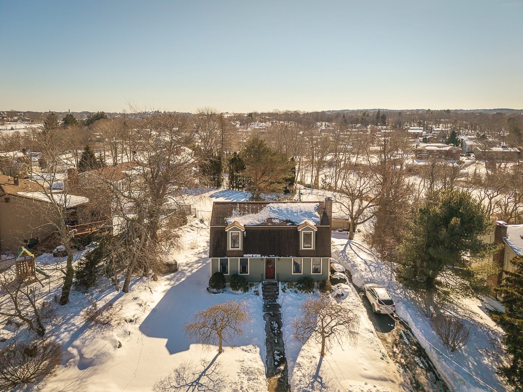 13 Honeysuckle Road Gloucester, MA 01930 - Photo 1 of 33