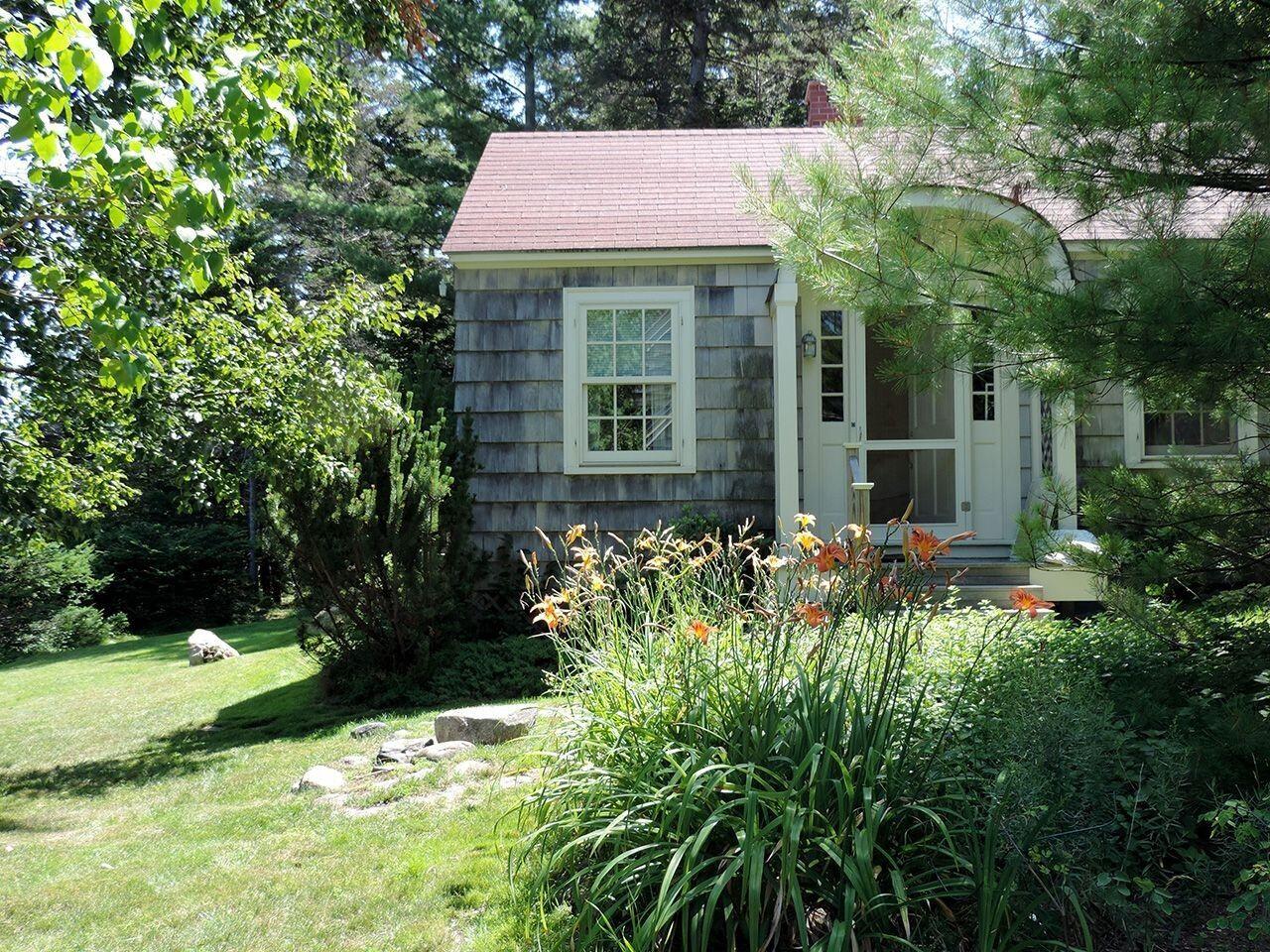 24 Shore Road Southwest Harbor, ME 04679 - Photo 19 of 31
