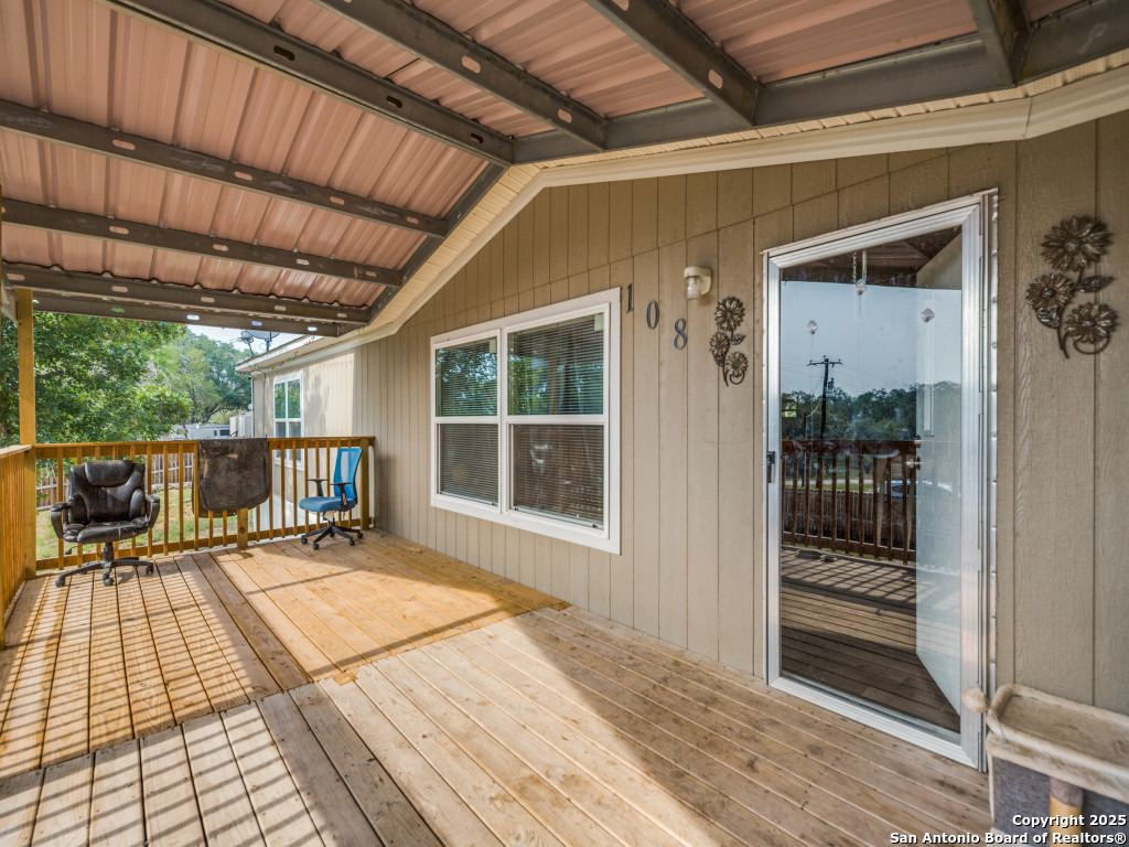 108 River Run Drive Poteet, TX 78065 - Photo 5 of 27