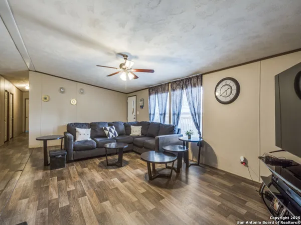 $280,000 | 108 River Run Drive, Poteet, TX 78065