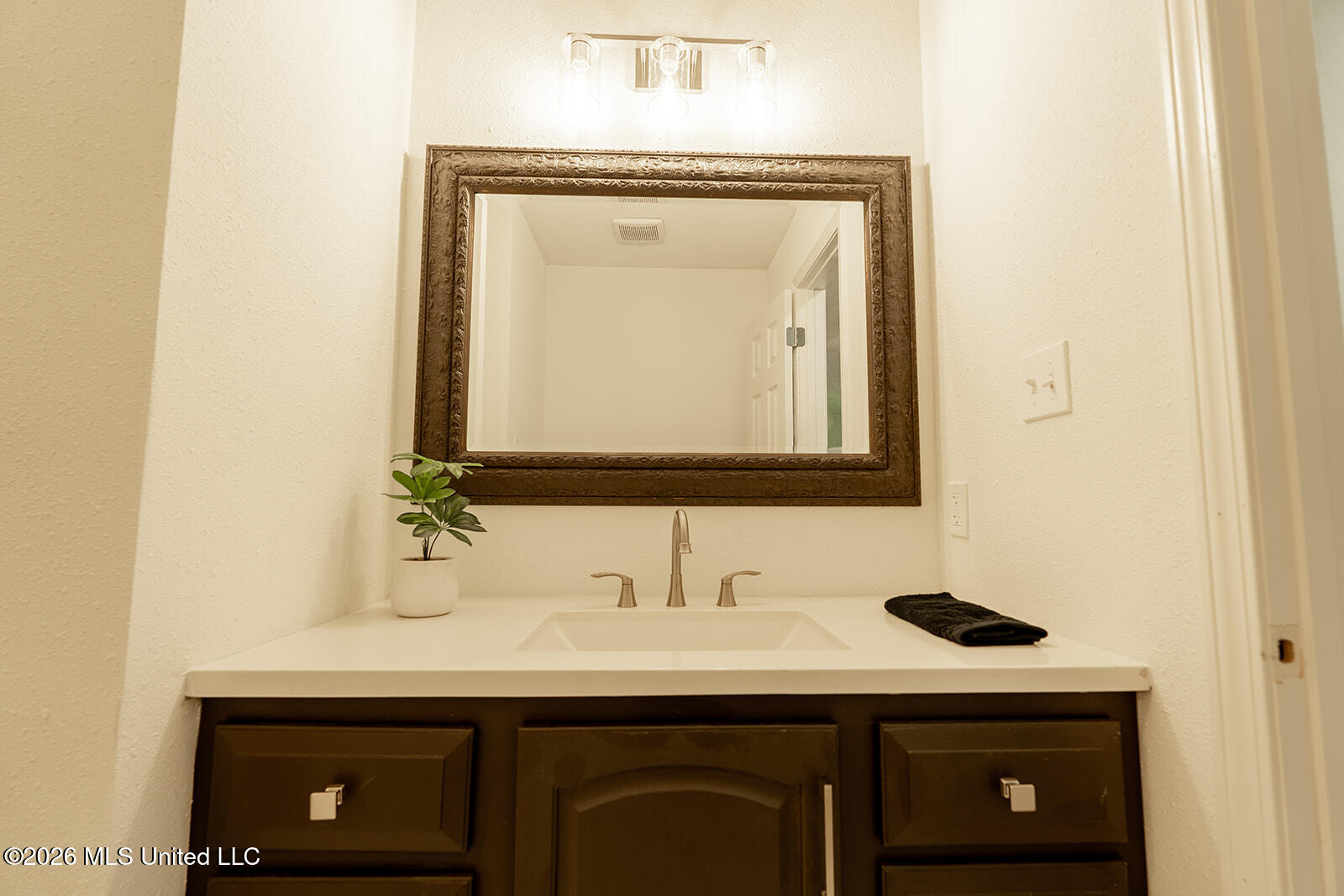 809 Jarrell Street Picayune, MS 39466 - Photo 27 of 41 C2_09780-HDR