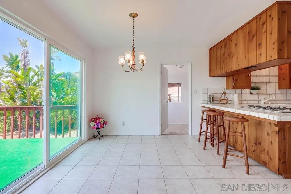 1219 Cresthill Road El Cajon, CA 92021 - Photo 17 of 37 Gallery Image 17