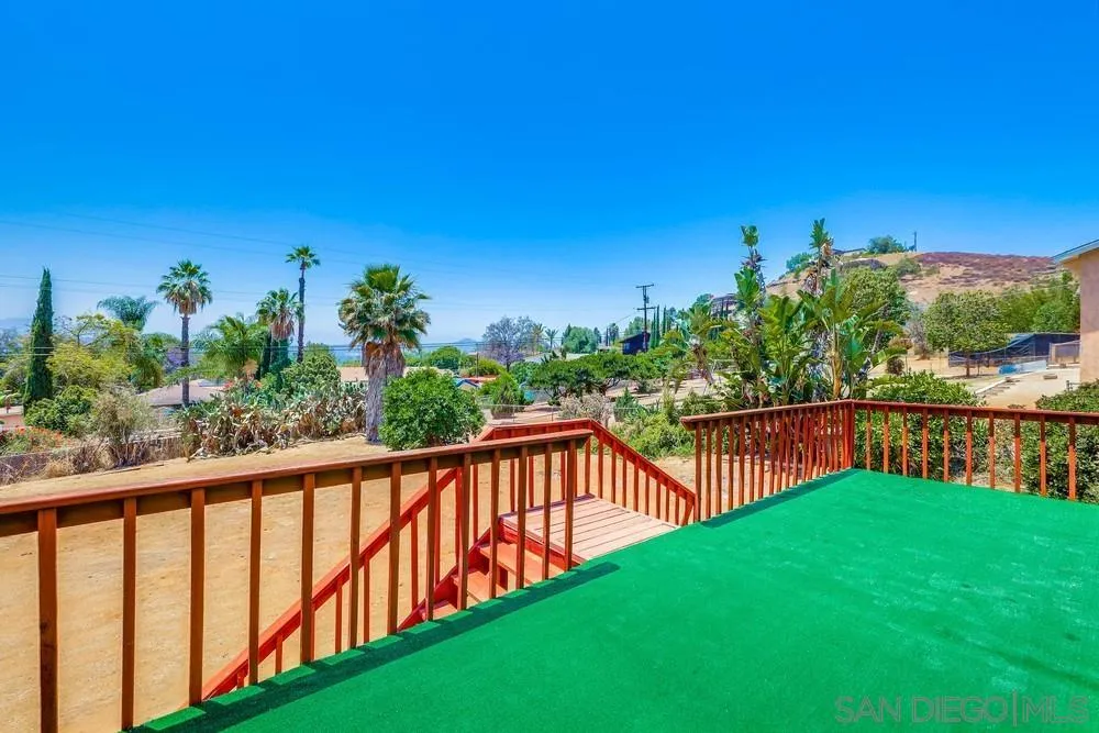 1219 Cresthill Road El Cajon, CA 92021 - Photo 32 of 37 Gallery Image 32