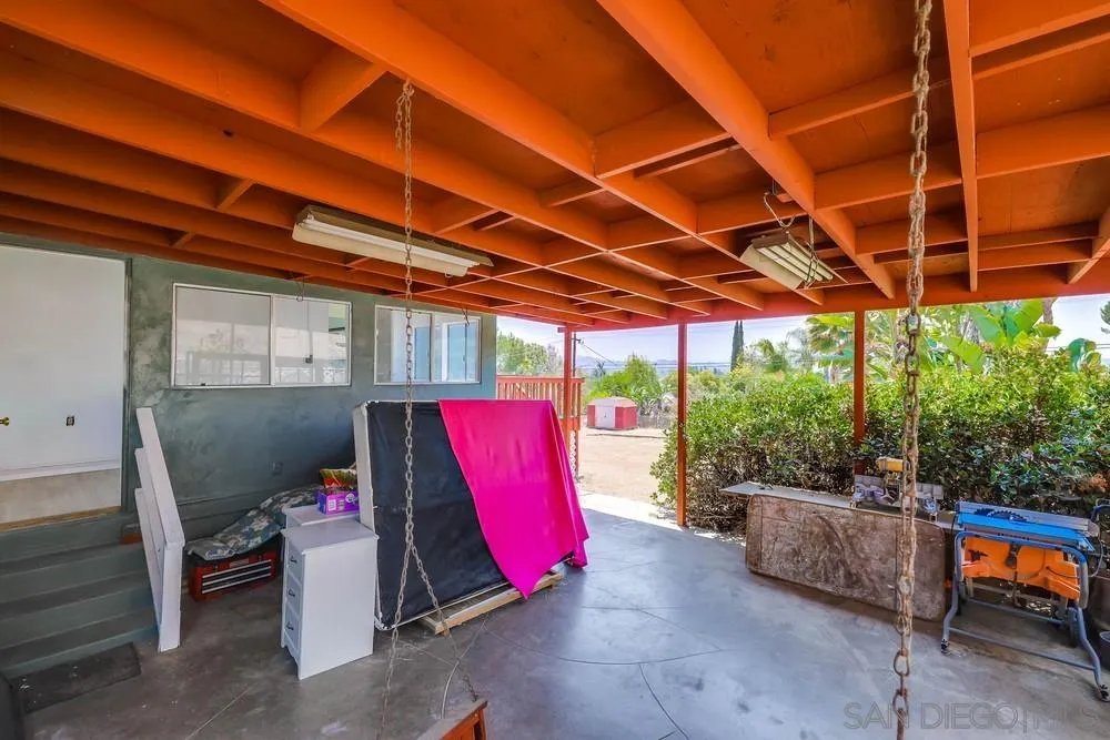 1219 Cresthill Road El Cajon, CA 92021 - Photo 36 of 37 Gallery Image 36