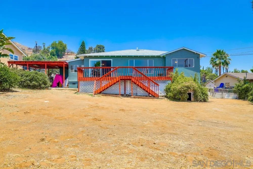 1219 Cresthill Road El Cajon, CA 92021 - Photo 5 of 37 Gallery Image 5