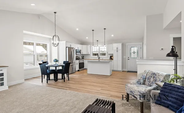 $439,900 | 1516 West Addison Way, Muskegon, MI 49445