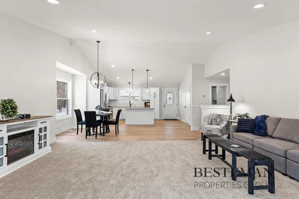 $439,900 | 1516 West Addison Way, Muskegon, MI 49445