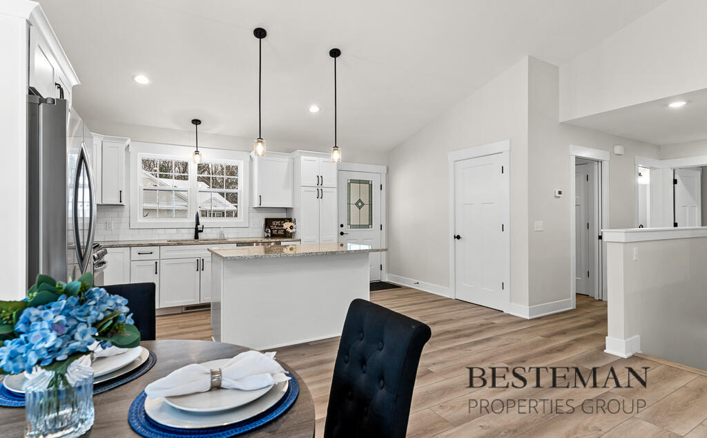 1516 West Addison Way Muskegon, MI 49445 - Photo 22 of 59 1516AddisonWay-24LoRes