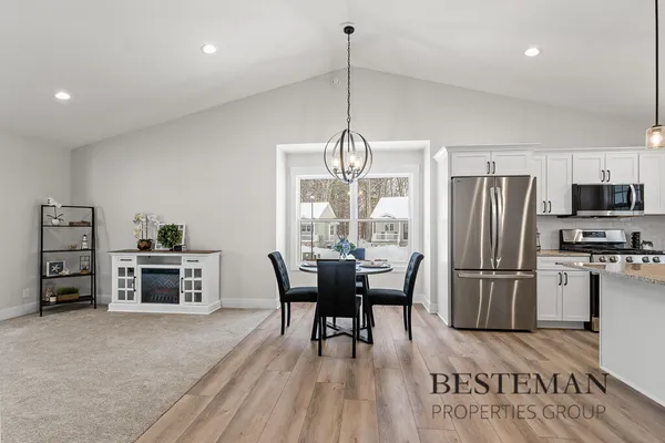 $439,900 | 1516 West Addison Way, Muskegon, MI 49445