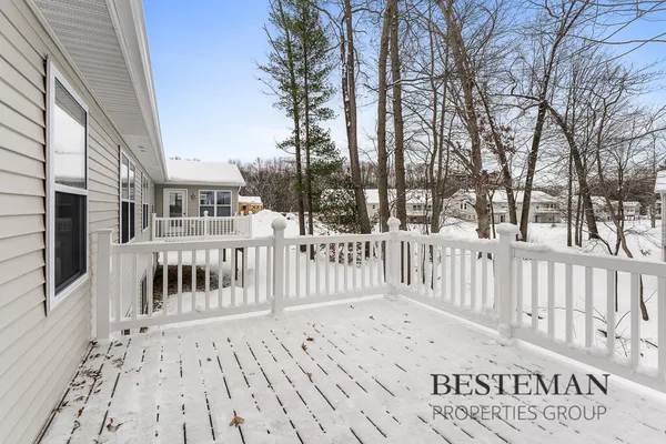 $439,900 | 1516 West Addison Way, Muskegon, MI 49445