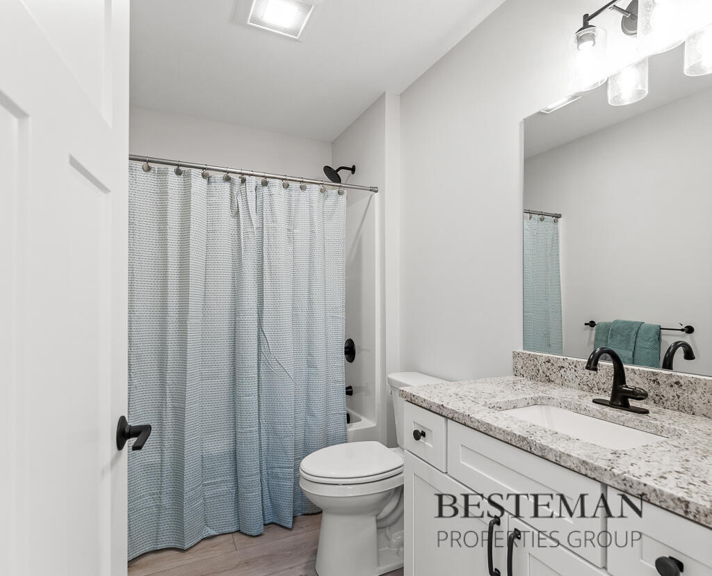 1516 West Addison Way Muskegon, MI 49445 - Photo 31 of 59 1516AddisonWay-33LoRes