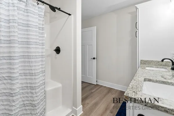 $439,900 | 1516 West Addison Way, Muskegon, MI 49445