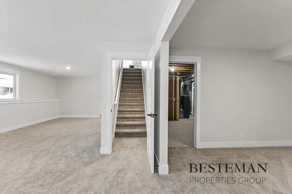 $439,900 | 1516 West Addison Way, Muskegon, MI 49445