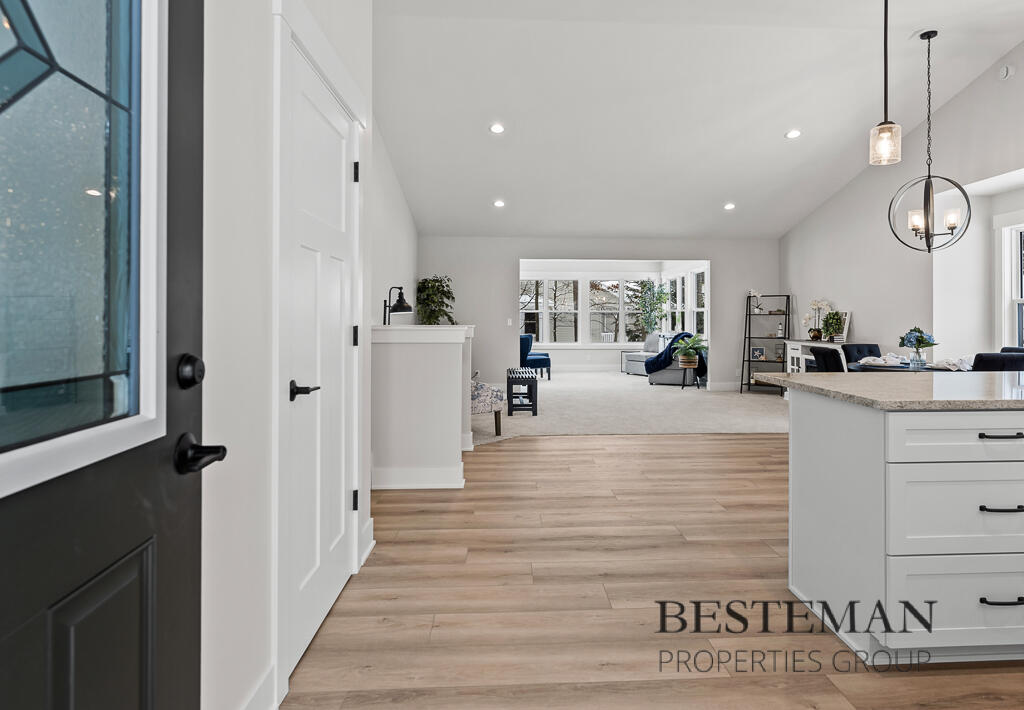 1516 West Addison Way Muskegon, MI 49445 - Photo 4 of 59 1516AddisonWay-6LoRes