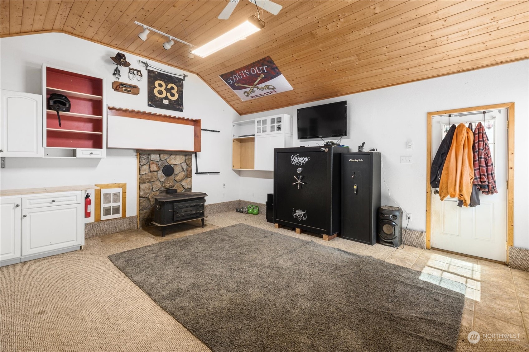 25435 Lake Cavanaugh Road Mount Vernon, WA 98274 - Photo 21 of 33 Gallery Image 21