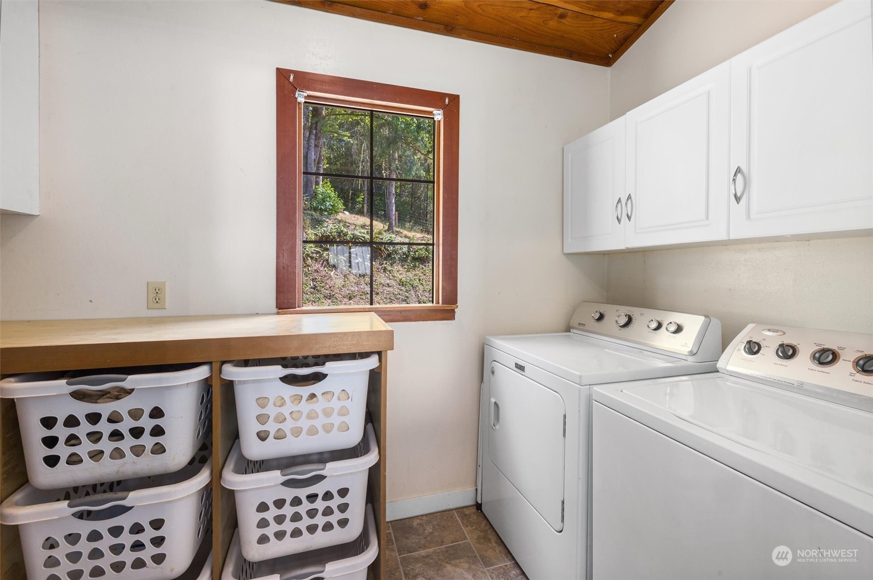 25435 Lake Cavanaugh Road Mount Vernon, WA 98274 - Photo 10 of 33 Gallery Image 10