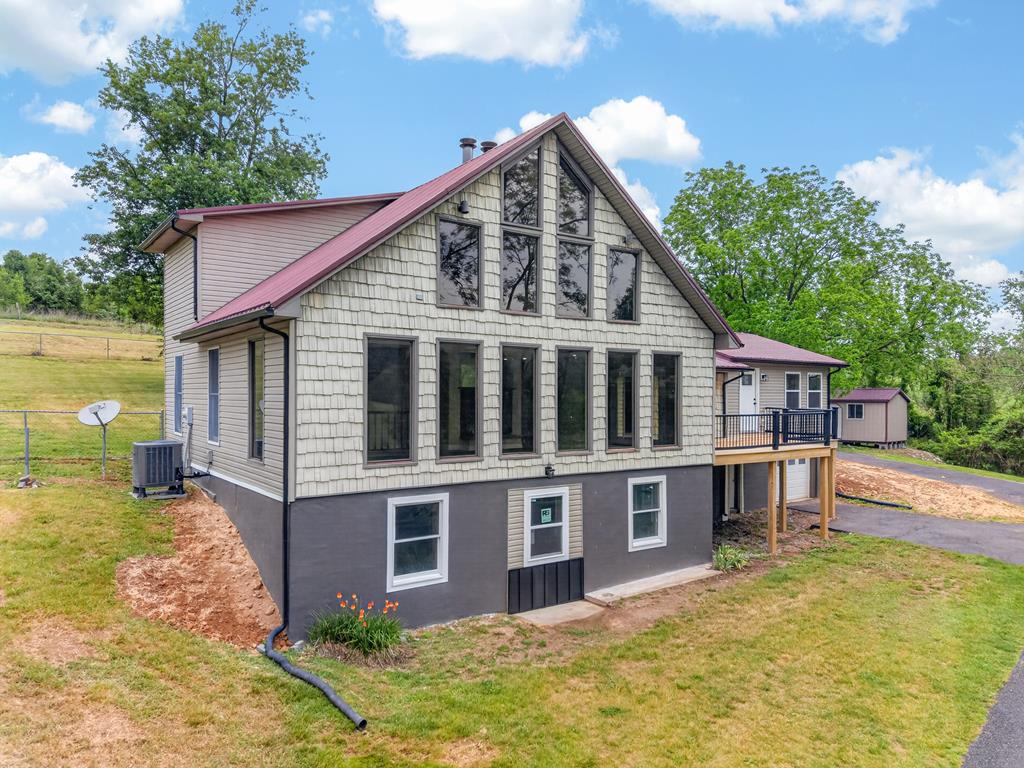 418 Danner Road Max Meadows, VA 24360 - Photo 1 of 115 Gallery Image 1