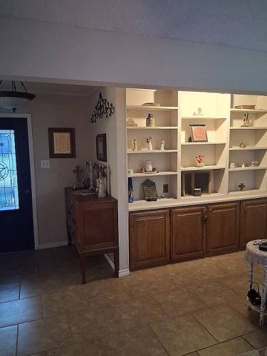 1000 Lakeridge Drive Azle, TX 76020 - Photo 7 of 13