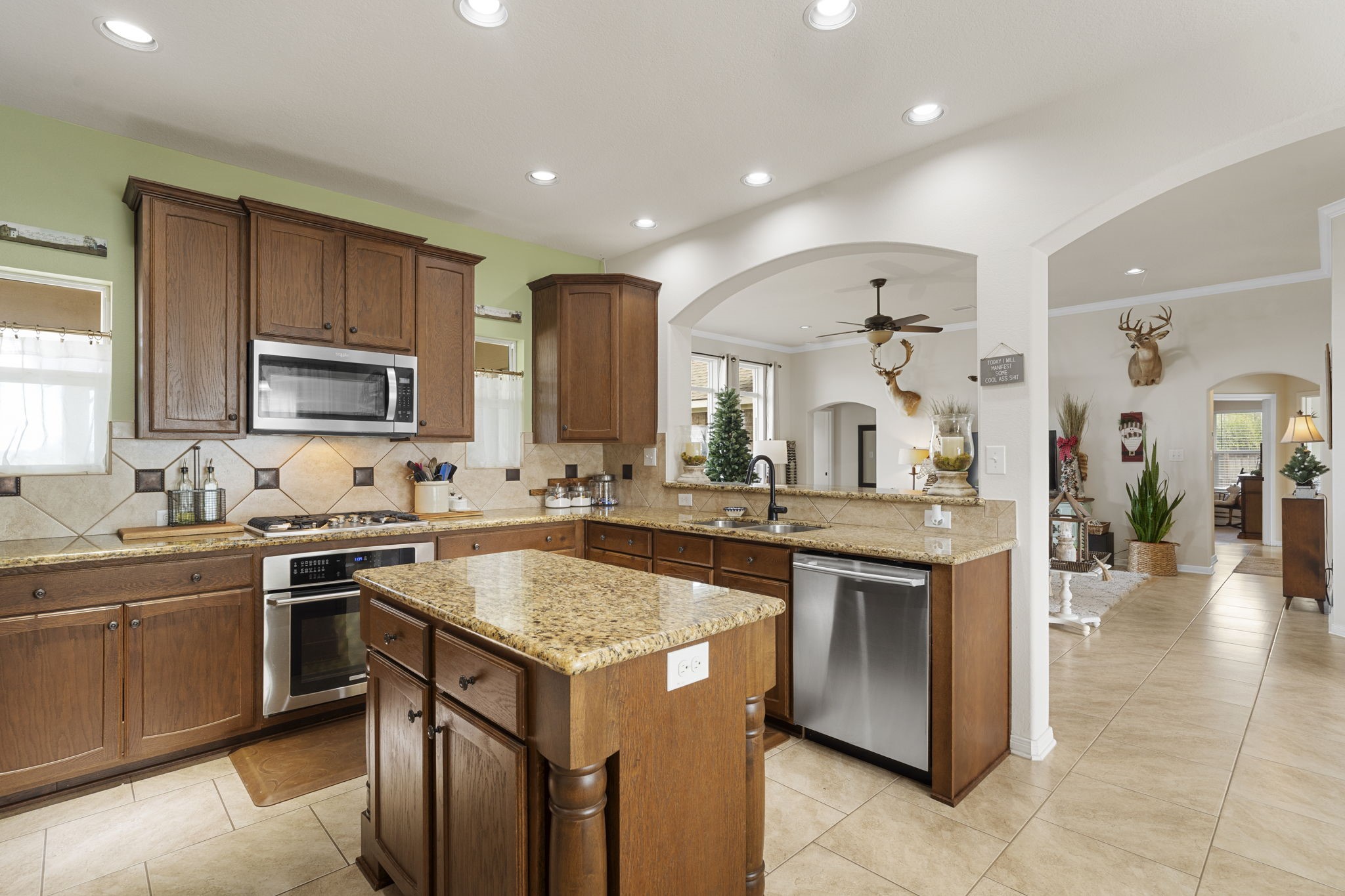 9016 Dixie Lane Needville, TX 77461 - Photo 12 of 38