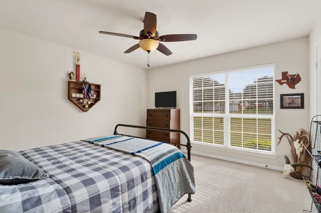 $529,900 | 9016 Dixie Lane, Needville, TX 77461