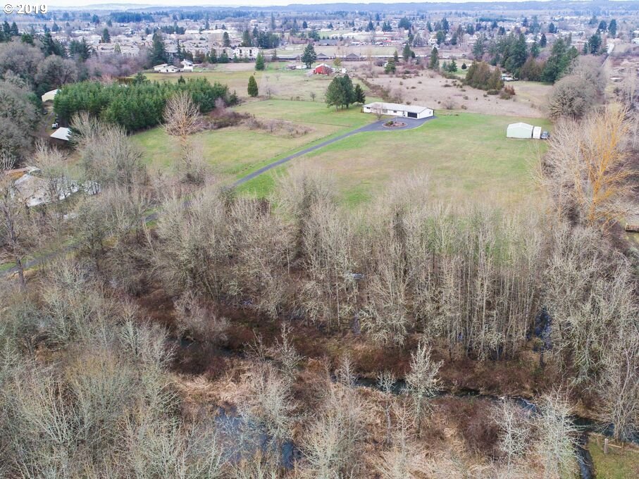13355 South Molalla Forest Road Molalla, OR 97038 - Photo 8 of 22 Gallery Image 8
