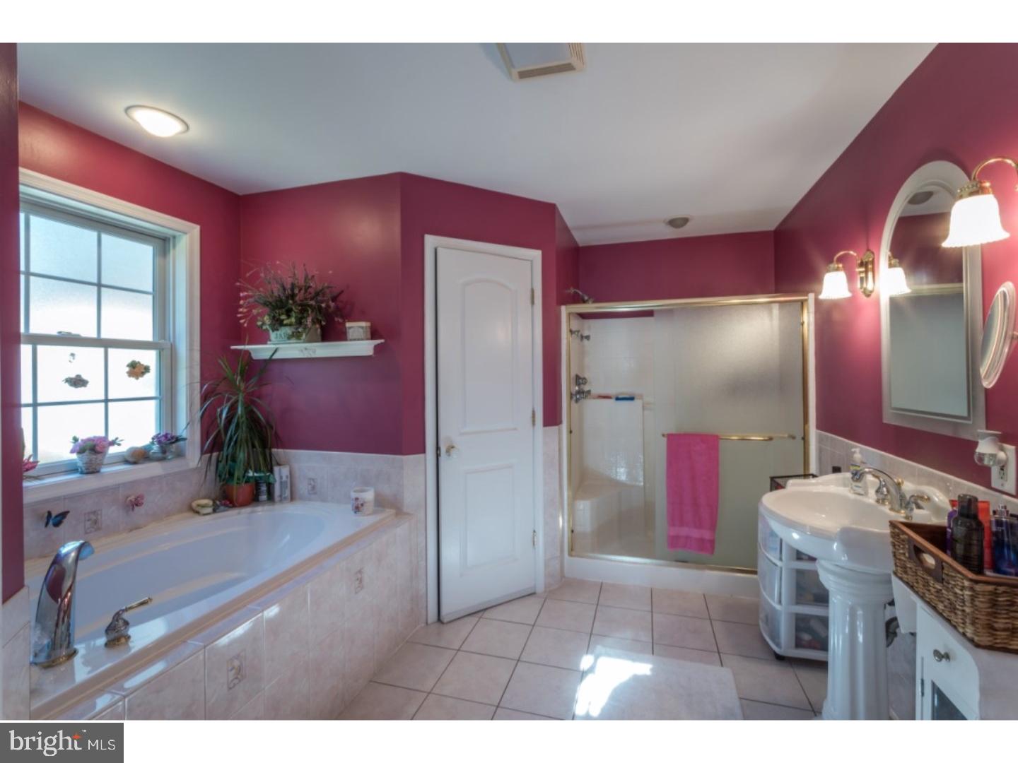 163 Norcross Road Sicklerville, NJ 08081 - Photo 15 of 25 Gallery Image 15