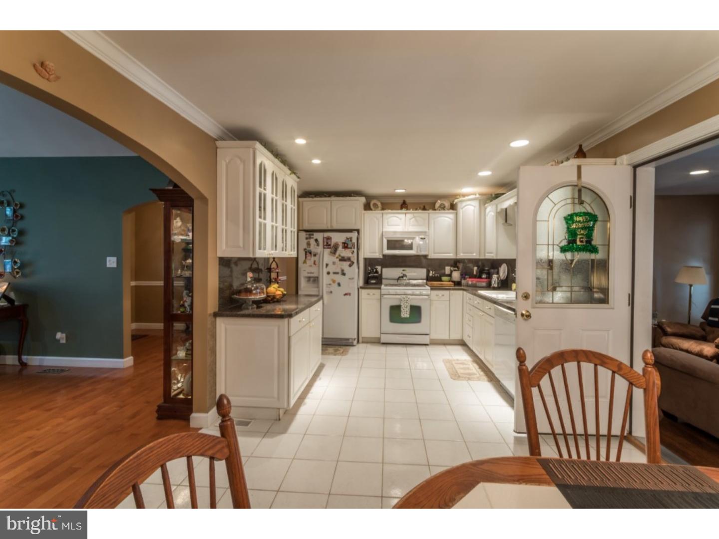 163 Norcross Road Sicklerville, NJ 08081 - Photo 7 of 25 Gallery Image 7