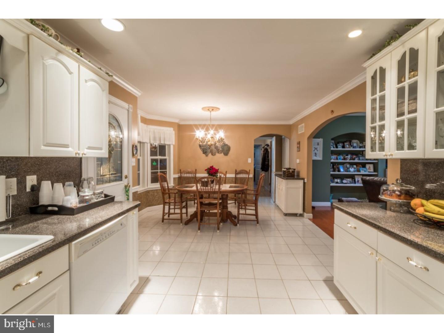 163 Norcross Road Sicklerville, NJ 08081 - Photo 8 of 25 Gallery Image 8