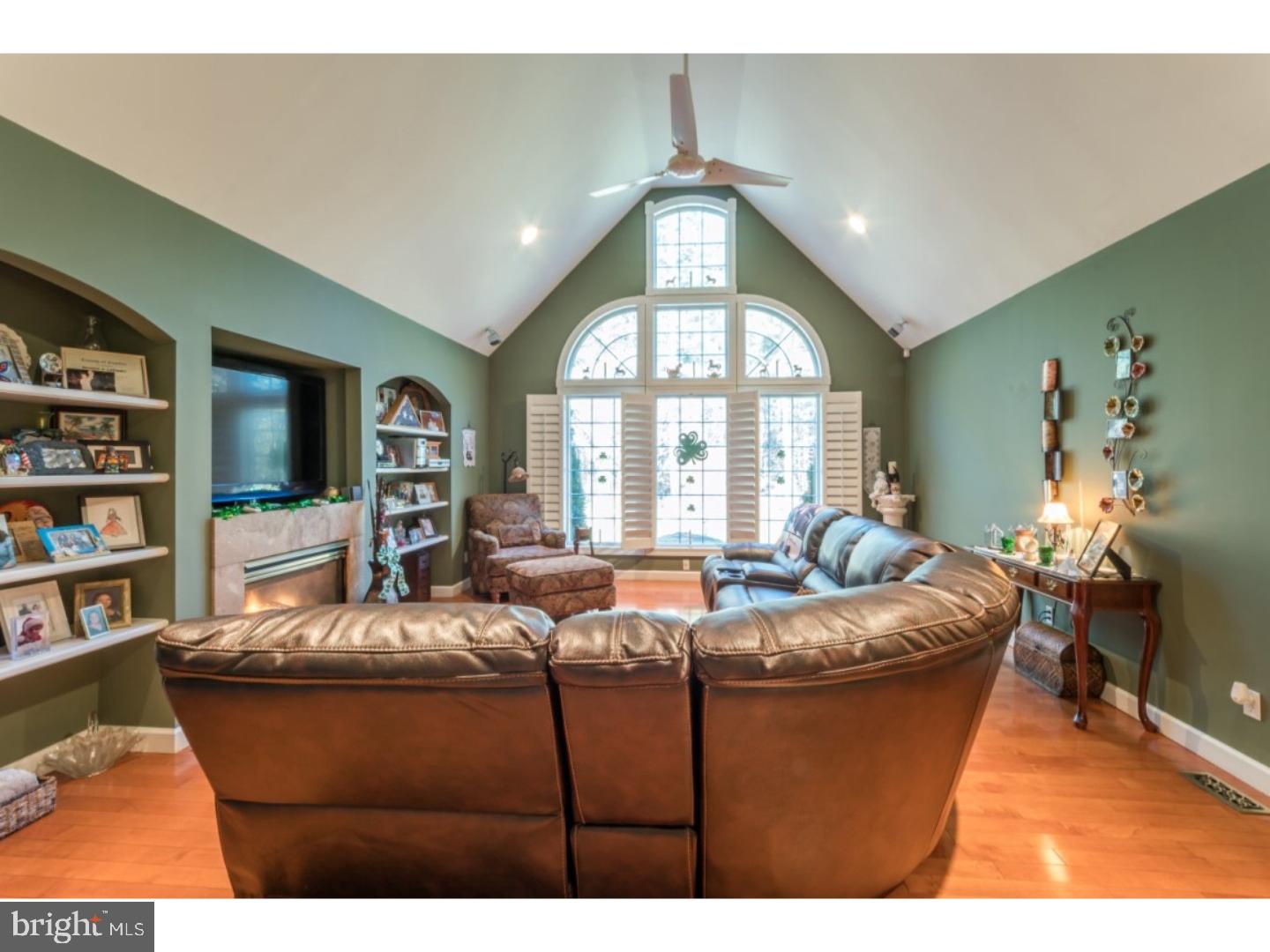 163 Norcross Road Sicklerville, NJ 08081 - Photo 9 of 25 Gallery Image 9