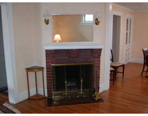 343 Billings Road Quincy, MA 02170 - Photo 5 of 10 Gallery Image 5