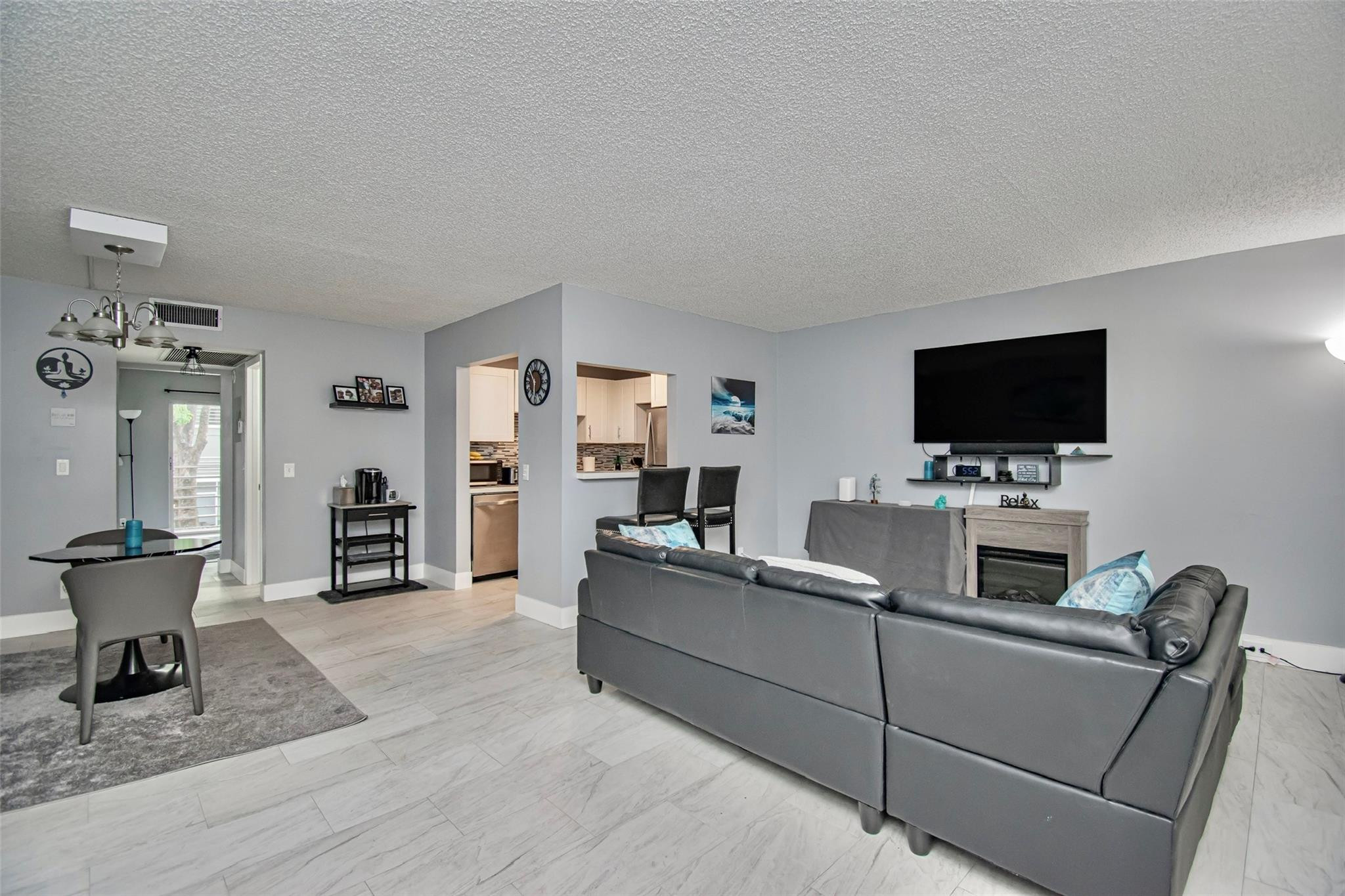 436 Fanshaw K, Unit 436 Boca Raton, FL 33434 - Photo 6 of 16 Photo 6