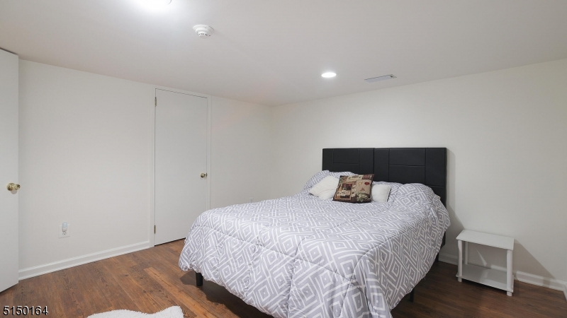 24 William Penn Road Warren, NJ 07059 - Photo 33 of 37