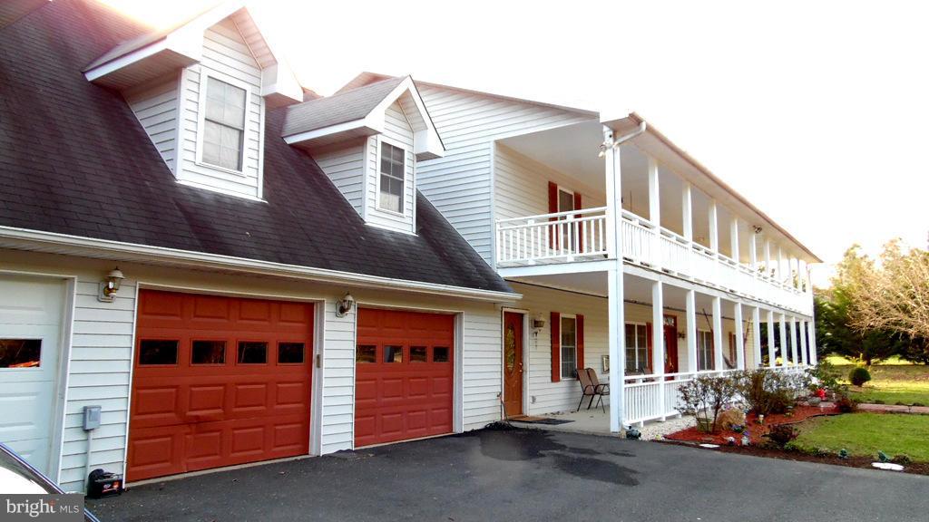 8086 Tate Road Ruther Glen, VA 22546 - Photo 5 of 27 Exterior (Front)