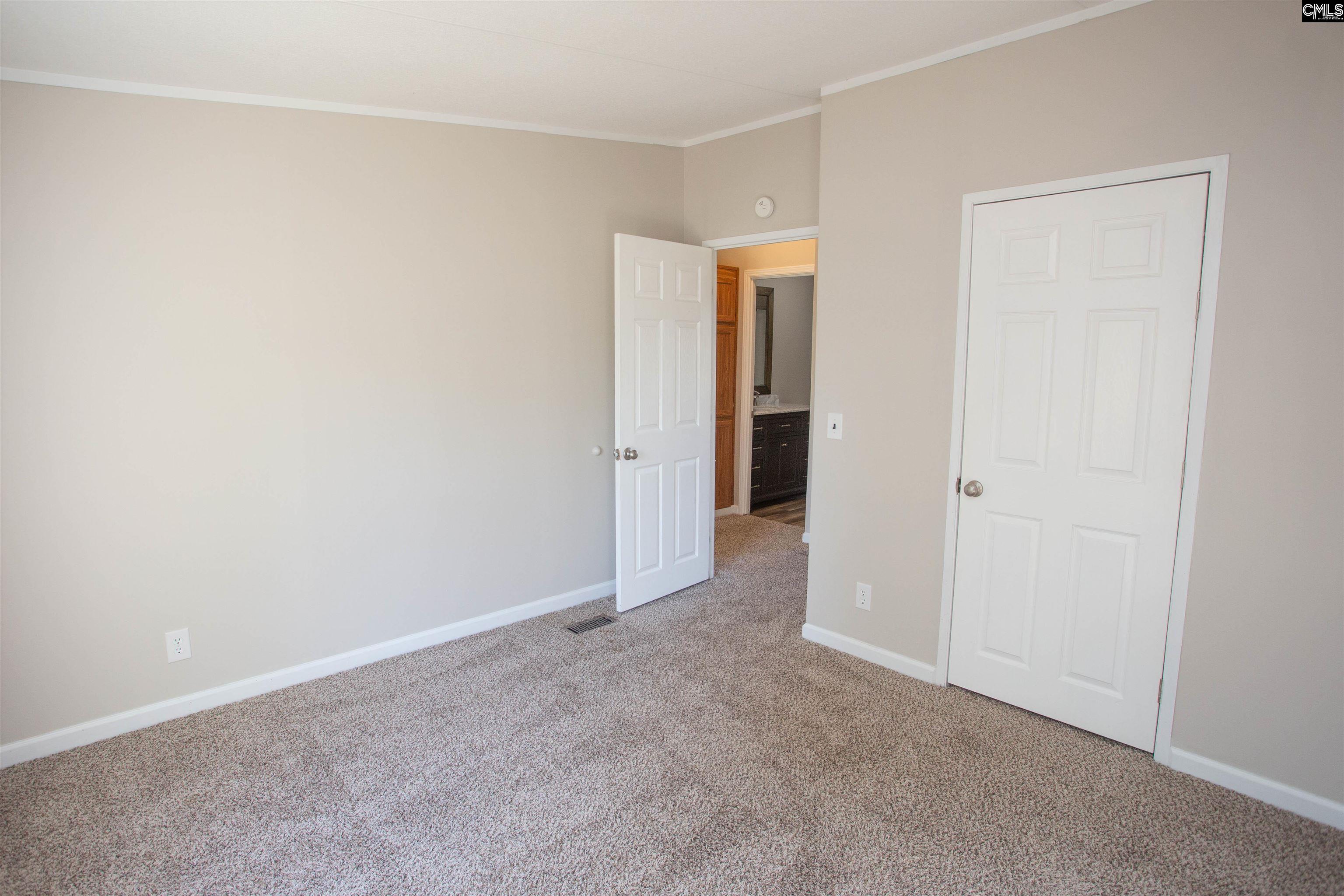 2136 Ridgeway Road Lugoff, SC 29078 - Photo 23 of 32