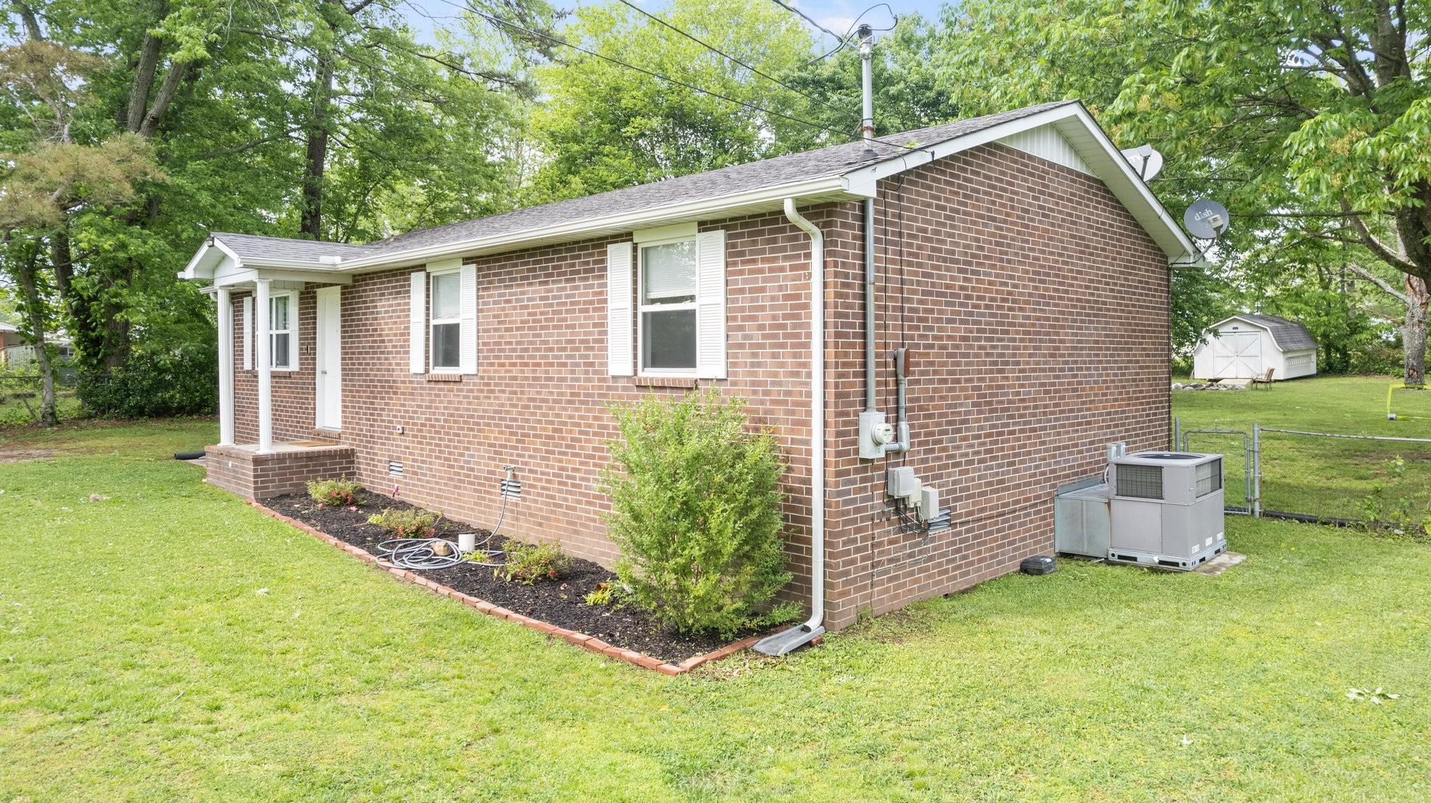 578 Ridgewood Drive Manchester, TN 37355 - Photo 2 of 17 Gallery Image 2
