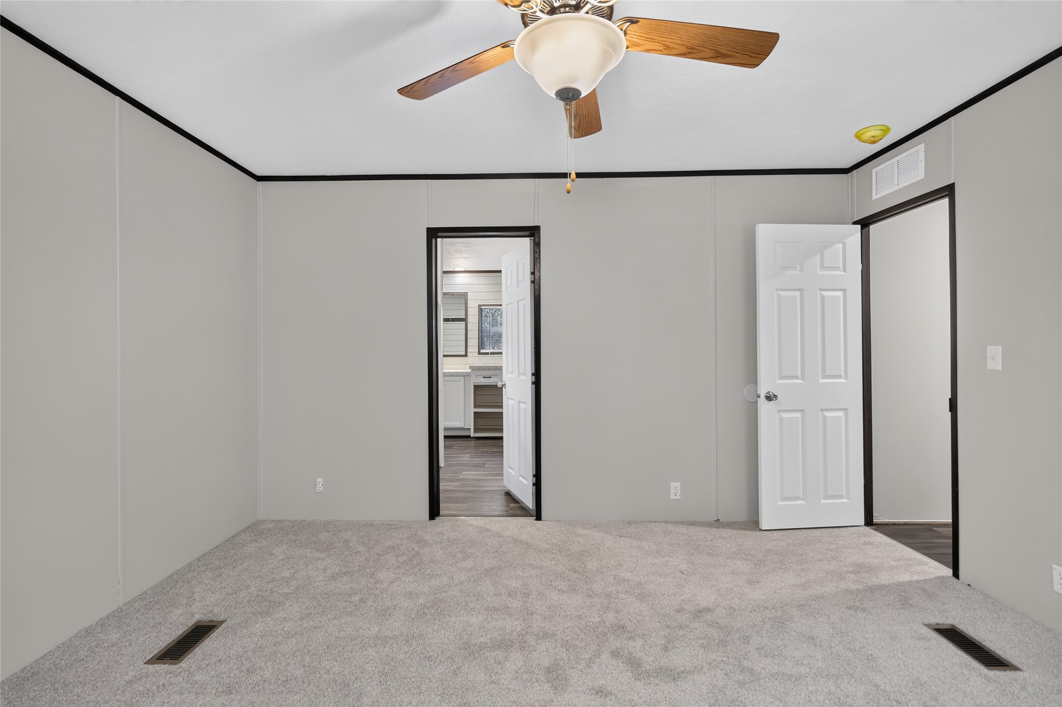 1091 Harrell Road Coldspring, TX 77331 - Photo 13 of 22 Gallery Image 13
